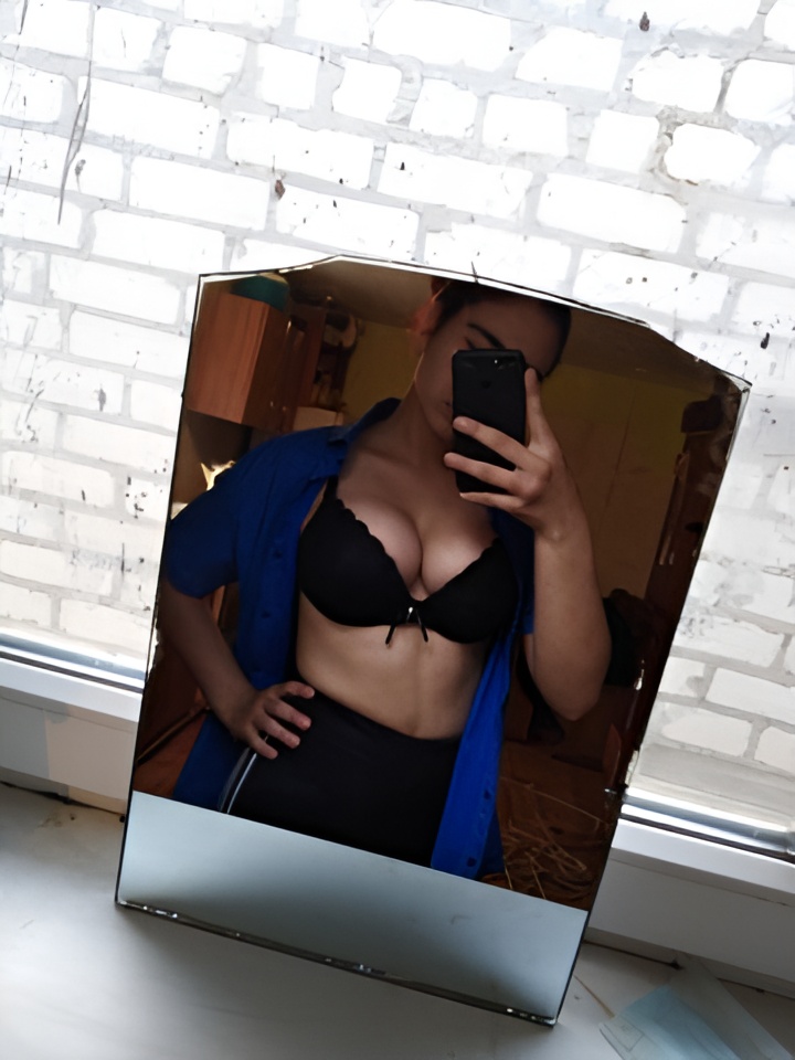 Хельга привлекальеная девушка из Бугульмы цена от 5000 руб