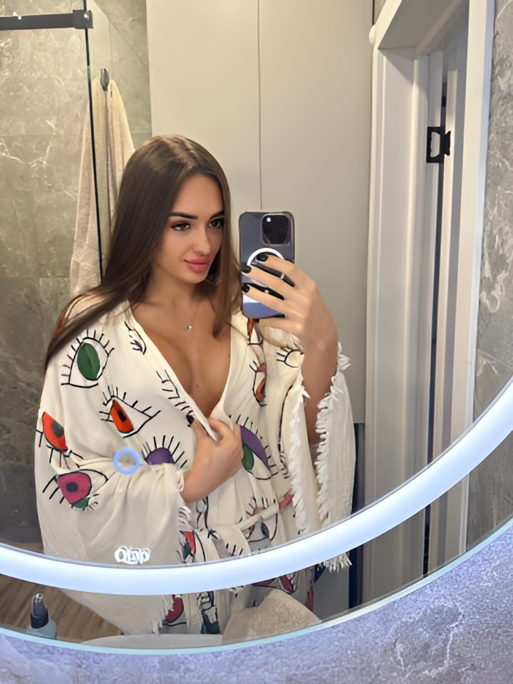 Людмила привлекальеная девушка из Бугульмы цена от 2000 руб