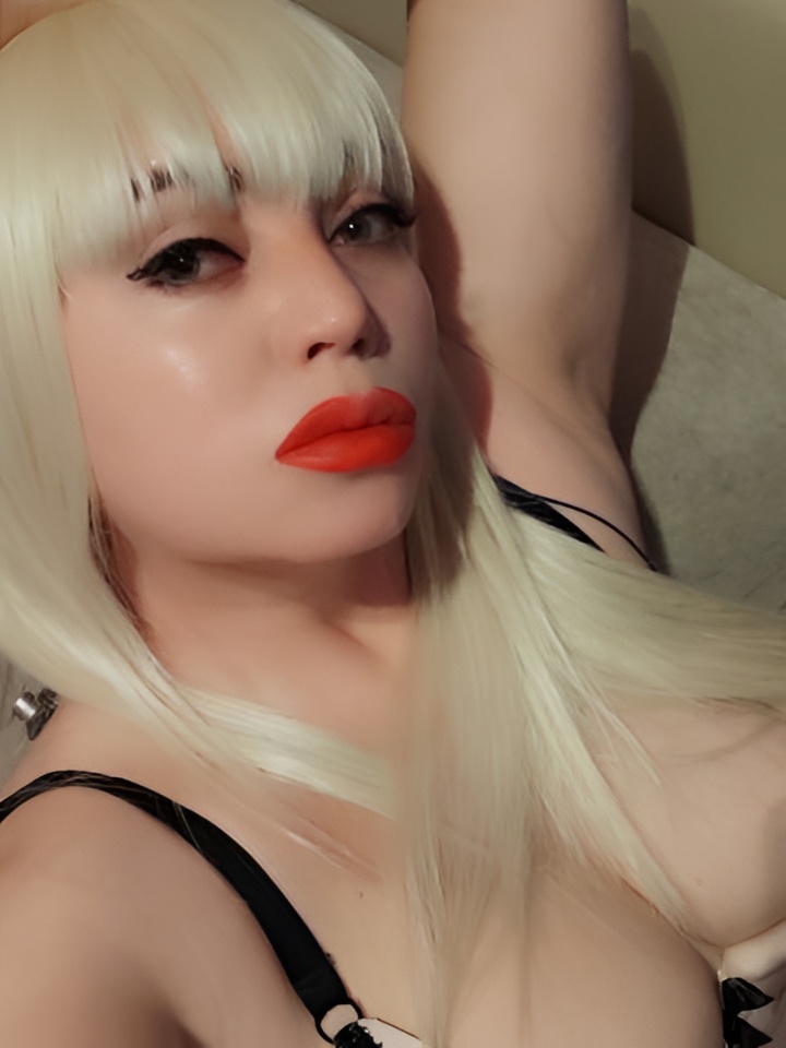 Ника привлекальеная девушка из Бугульмы цена от 10000 руб