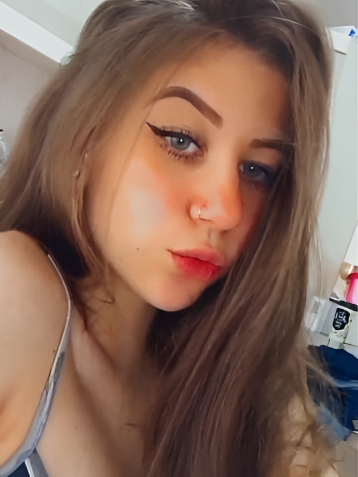 Индивидуалка Рената, доступна для личного знакомства от 2500 руб