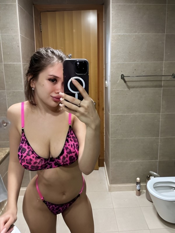 Ярославна привлекательная девушка из Бугульмы цена от 5000 руб