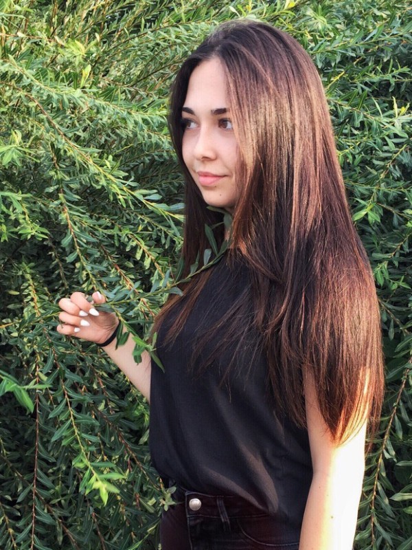 Оксана привлекательная девушка из Бугульмы цена от 3000 руб